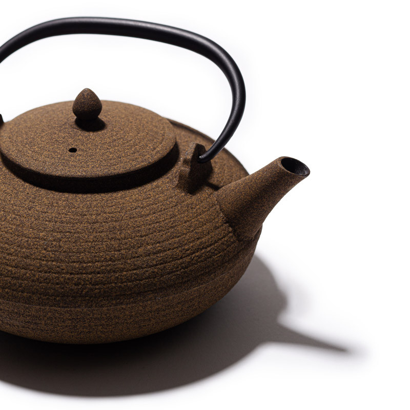 Japanese cast iron teapot ITOME 0.70L