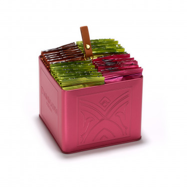 COFFRET PASSIONNÉMENT - présentoir rose de 32 sachets d'infusions
