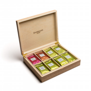 48 Crsital® herbal tea bags in light wooden chest
